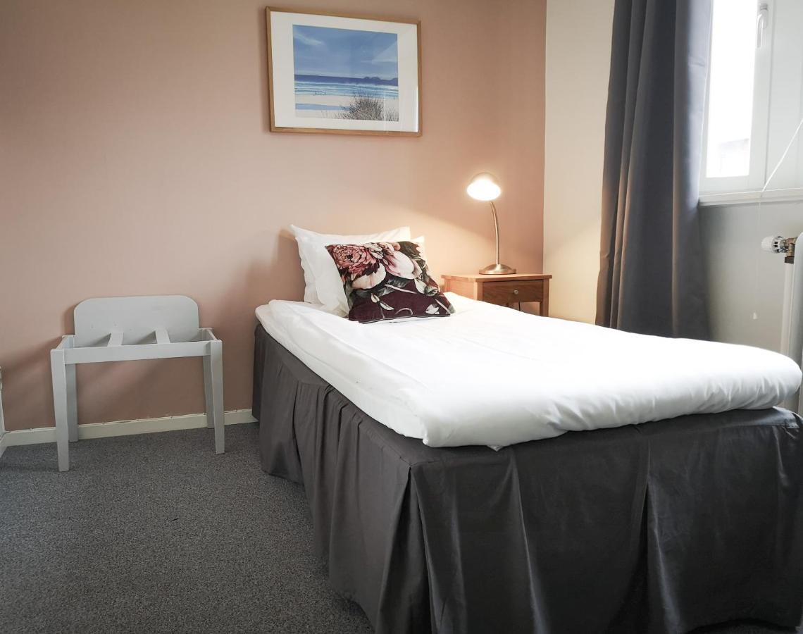Hotell Apladalen I Vaernamo Dış mekan fotoğraf